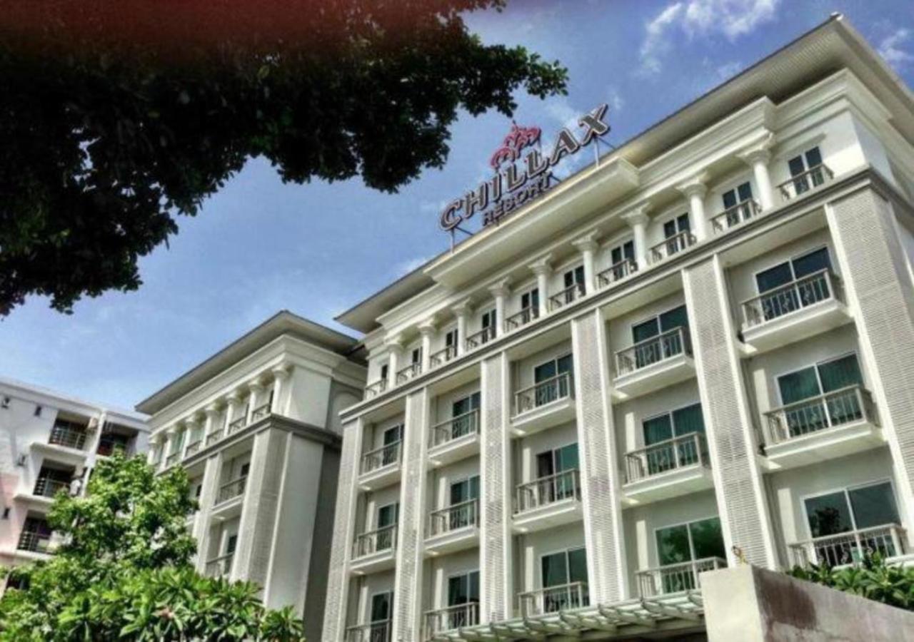 Chillax Resort - Sha Extra Plus Bangkok Bagian luar foto